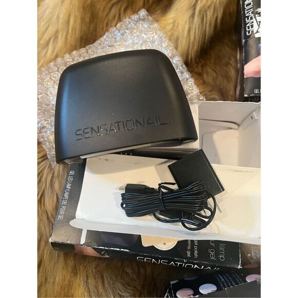 SensatioNail LED Gel Nail Polish Lamp with charging cord and brick - Picture 6 of 6